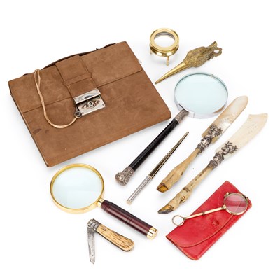 Lot 824 - A GROUP OF WRITING RELATED ITEMS