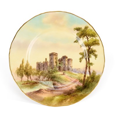 Lot 221 - A ROYAL WORCESTER PLATE