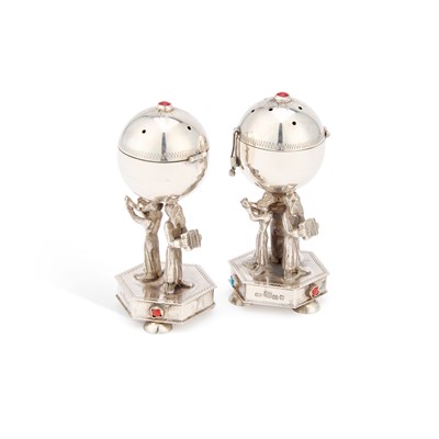 Lot 277 - JUDAICA: A PAIR OF LATE 19TH CENTURY RUSSIAN SILVER SPICE BOXES
