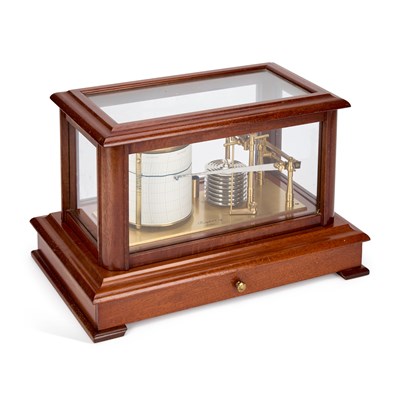 Lot 841 - A RAPPORT (LONDON) BAROGRAPH