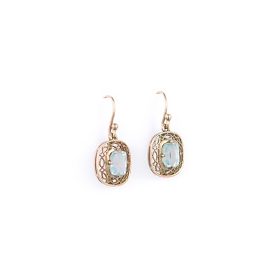 Lot 732 - A PAIR OF AQUAMARINE PENDANT EARRINGS