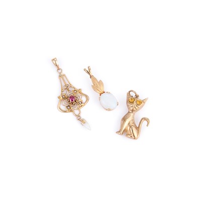 Lot 788 - THREE GEM-SET PENDANTS