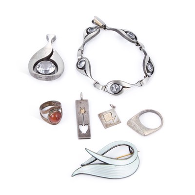Lot 672 - A GROUP OF SCANDINAVIAN JEWELLERY