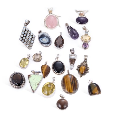 Lot 710 - A GROUP OF GEM-SET SILVER PENDANTS