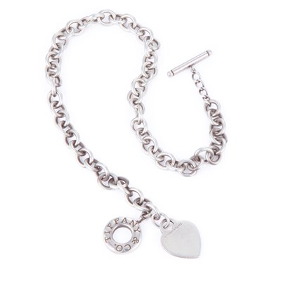 Lot 646 - A TIFFANY & CO HEART TAG CURB LINK CHAIN NECKLACE