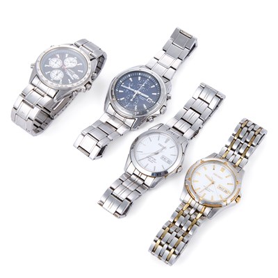 Lot 585 - A GROUP OF GENTS SEIKO WATCHES