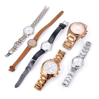 Lot 584 - A GROUP OF LADY'S WATCHES