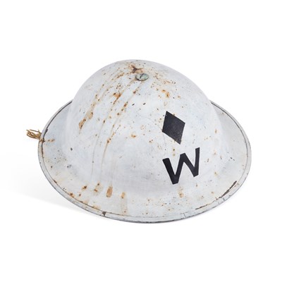 Lot 20 - A SECOND WORLD WAR AIR RAID PRECAUTIONS (A.R.P) HEAD WARDEN HELMET