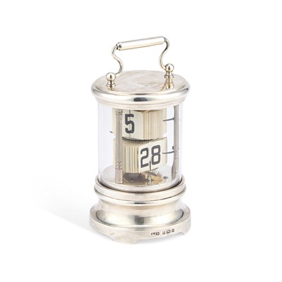 Lot 367 - AN EDWARDIAN SILVER JUNGHANS PLATO FLIP CLOCK