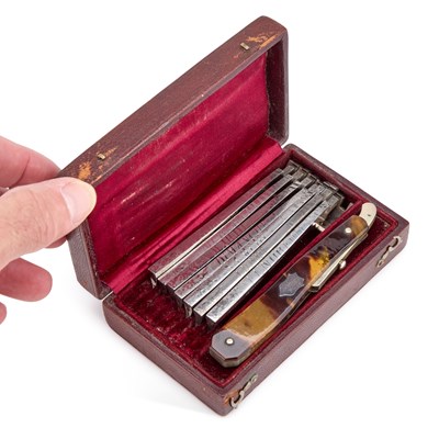 Lot 802 - AN O` BRYON SHAVING KIT
