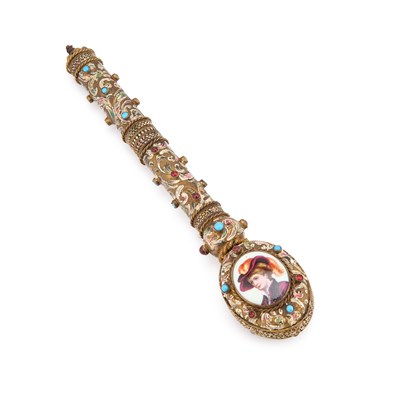 Lot 800 - A CONTINENTAL GILT METAL, ENAMEL AND GEM-SET PARASOL HANDLE