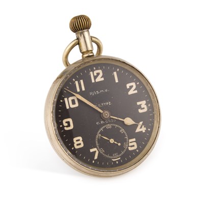 Lot 589 - A ZENITH MILITARY POCKET WATCH