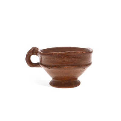 Lot 122 - A DUTCH EARTHENWARE FIRE POT