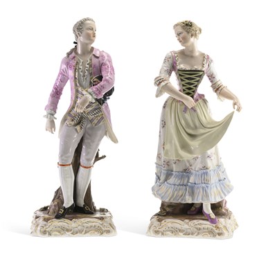 Lot 112 - A FINE PAIR OF MEISSEN FIGURES