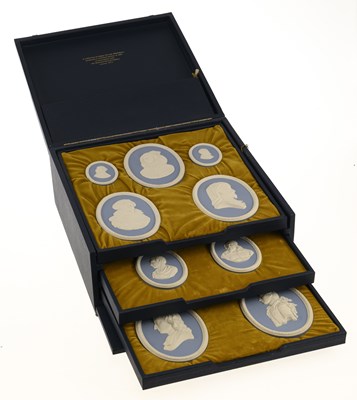 Lot 108 - A LIMITED EDITION CASED SET OF WEDGWOOD PORTRAIT MEDALLIONS