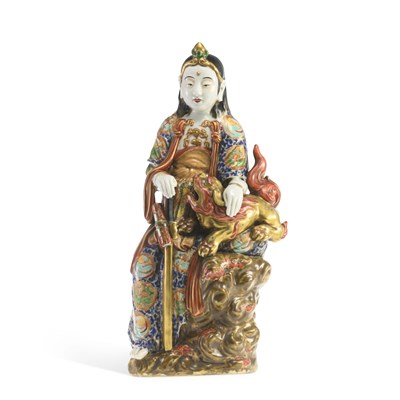 Lot 485 - A JAPANESE KUTANI PORCELAIN GROUP OF KANNON