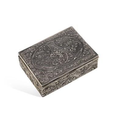 Lot 245 - A CONTINENTAL SILVER SNUFF BOX