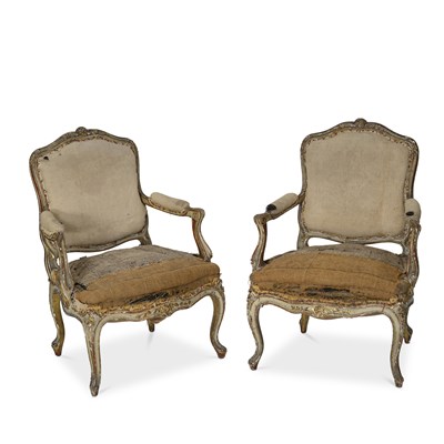 Lot 1072 - A PAIR OF PAINTED AND PARCEL-GILT FAUTEUILS