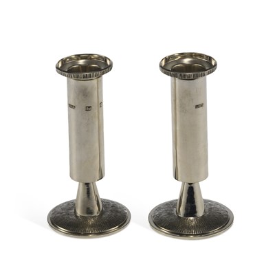 Lot 268 - A PAIR OF ELIZABETH II MODERNIST SILVER CANDLESTICKS
