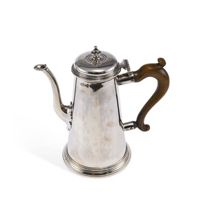 Lot 442 - A GEORGE II SILVER COFFEE POT