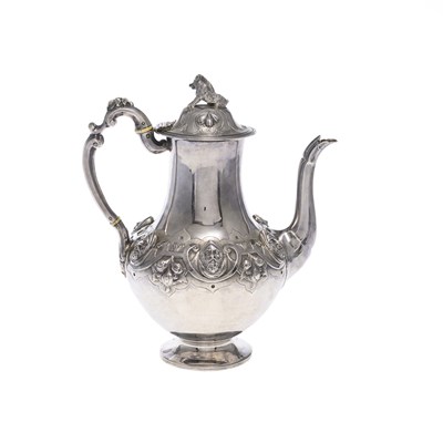 Lot 366 - A LATE VICTORIAN SILVER COFFEE POT