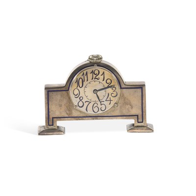 Lot 340 - AN AUSTRO HUNGARIAN ART DECO SILVER AND ENAMEL DESK CLOCK