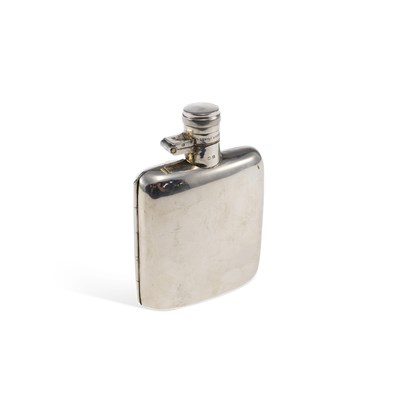 Lot 321 - A GEORGE V COMBINATION SILVER HIP FLASK AND CIGARETTE CASE
