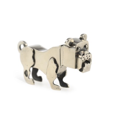 Lot 351 - A RARE EDWARDIAN NOVELTY SILVER VESTA CASE IN THE FORM OF A BULLDOG