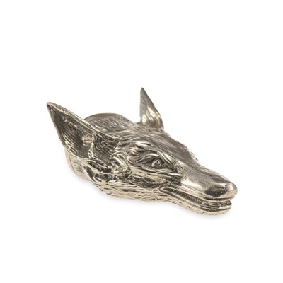 Lot 291 - AN ELIZABETH II SILVER FOX MASK STIRRUP CUP