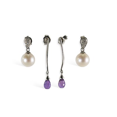 Lot 657 - TWO PAIRS OF GEM-SET EARRINGS