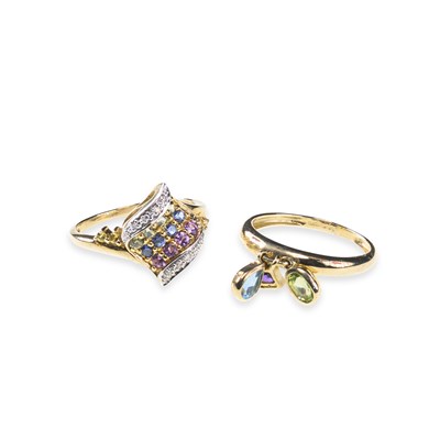 Lot 700 - TWO 9 CARAT GOLD GEM-SET RINGS