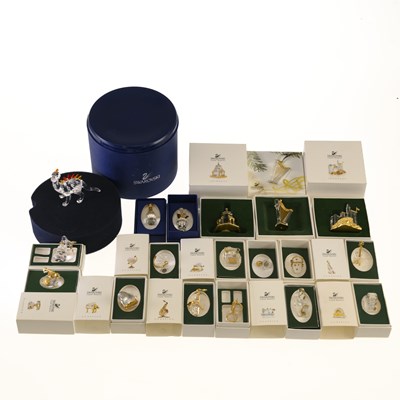 Lot 31 - A GROUP OF SWAROVSKI CRYSTAL FIGURES