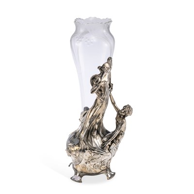 Lot 190 - WMF (WÜRTTEMBERGISCHE METALLWARENFABRIK), AN ART NOUVEAU SILVER-PLATED AND GLASS VASE