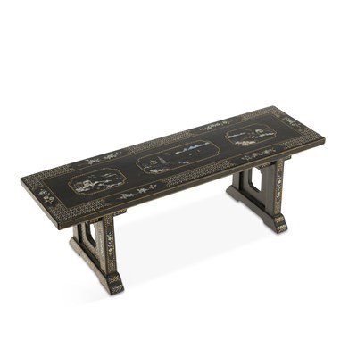 Lot 522 - A CHINESE INLAID LACQUER MINIATURE ALTAR TABLE