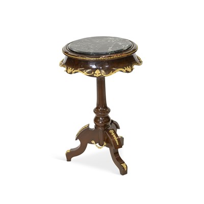Lot 1127 - AN EMPIRE STYLE MARBLE-TOPPED MAHOGANY GUERIDON