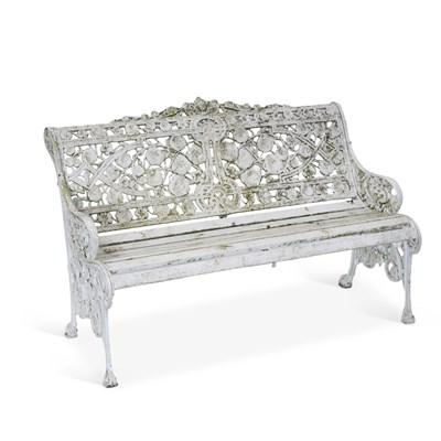 Lot 1002 - A CAST METAL GARDEN BENCH