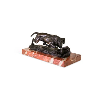 Lot 862 - CARL KAUBA (AUSTRIAN, 1865–1922), A PATINATED BRONZE MODEL OF A HUNTING DOG STALKING A GAME BIRD