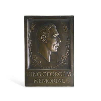 Lot 864 - A GEORGE VI BRONZE MEMORIAL PLAQUE