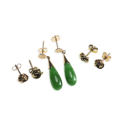 Lot 713 - THREE PAIRS OF EARRINGS