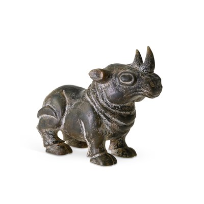 Lot 517 - A CHINESE CARVED JADE FIGURE OF A RECUMBENT MYTHICAL BEAST