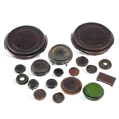 Lot 551 - A COLLECTION OF CHINESE HARDWOOD STANDS
