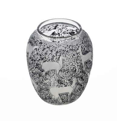 Lot 71 - RENÉ LALIQUE (FRENCH, 1860-1945)