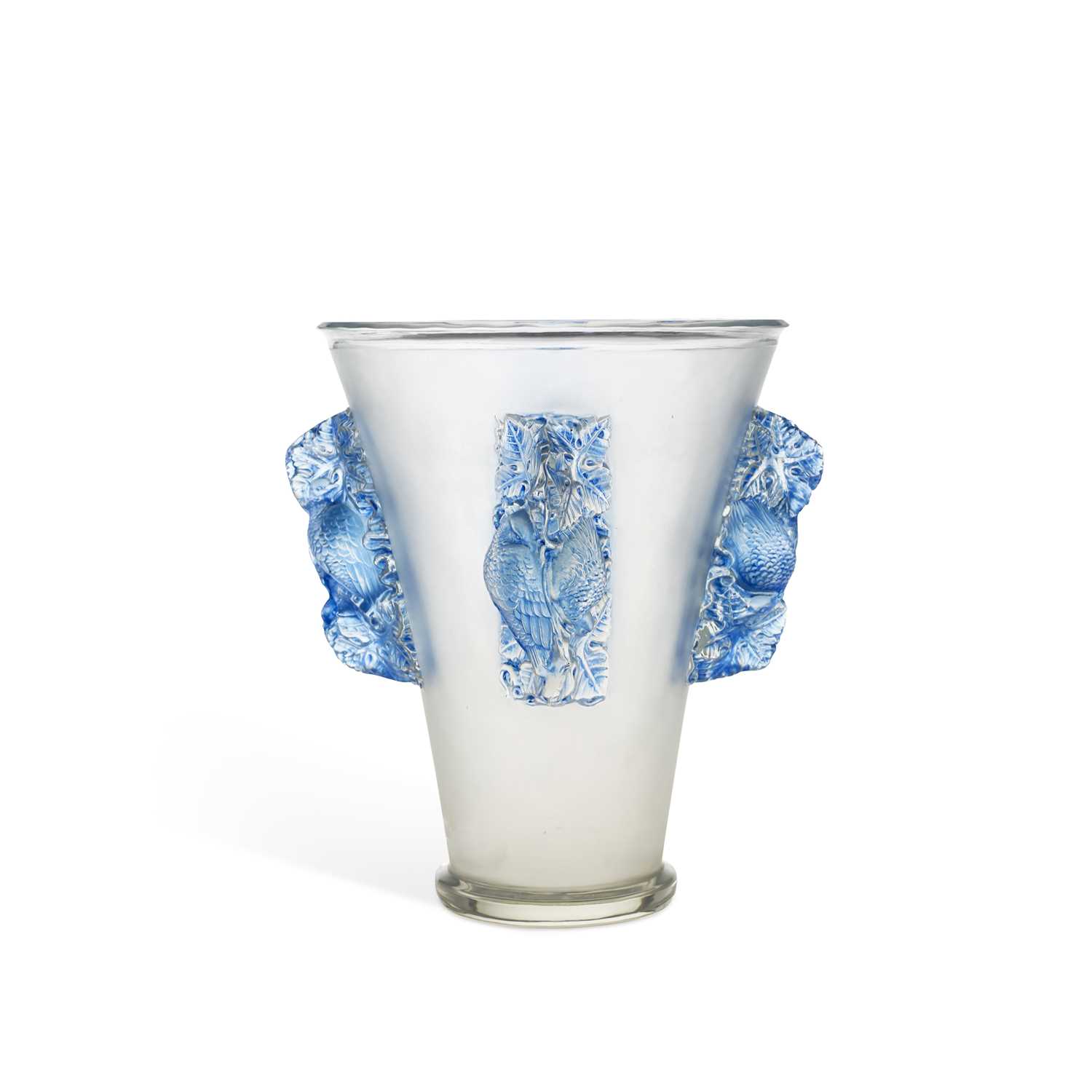 Lot 68 - RENÉ LALIQUE (FRENCH, 1860-1945)