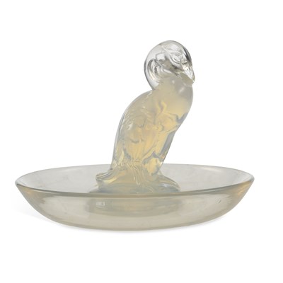 Lot 66 - RENÉ LALIQUE (FRENCH, 1860-1945)