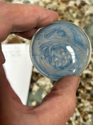 Lot 63 - RENÉ LALIQUE (FRENCH, 1860-1945)