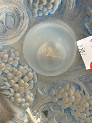 Lot 63 - RENÉ LALIQUE (FRENCH, 1860-1945)