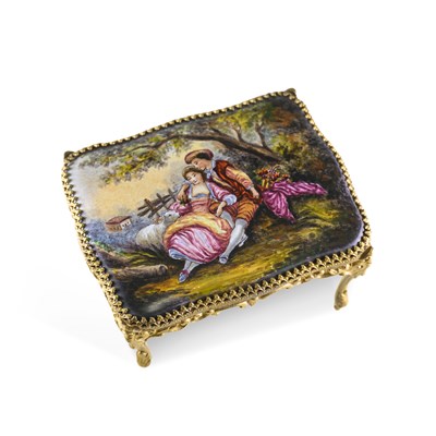 Lot 815 - A CONTINENTAL GILT-METAL AND ENAMEL MUSICAL MINIATURE TABLE