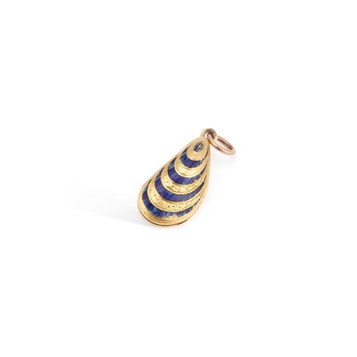 Lot 816 - A FRENCH GOLD AND ENAMEL MUSSEL SHELL VINAIGRETTE