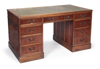Lot 916 - A GEORGIAN STYLE YEW WOOD TWIN PEDESTAL DESK