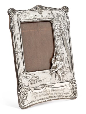 Lot 287 - AN EDWARDIAN SILVER-MOUNTED PHOTOGRAPH FRAME